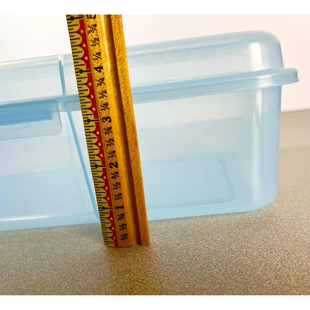 1990 Vintage Rubbermaid Keepers Snap Case Storage Box #2281 blue